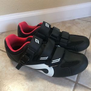 NWOT Men’s Peloton Shoes Size 10.5 (44)
